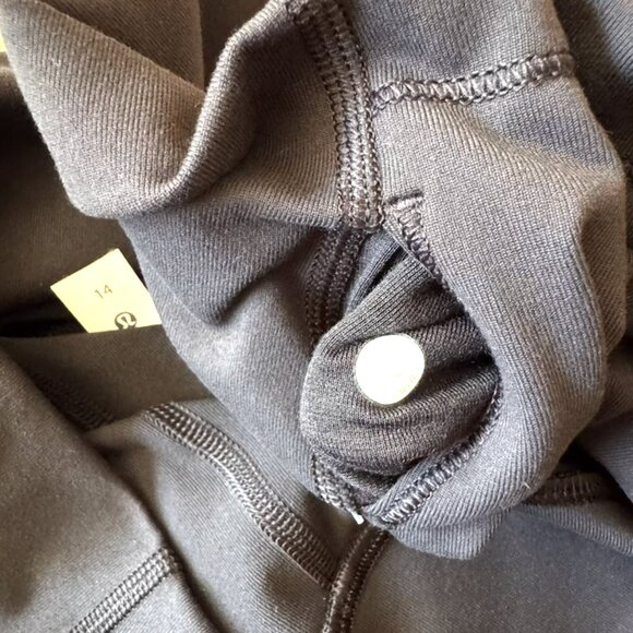 NWT Lululemon Wunder Under Luon High Rise Tights, 25'' Length, Black, Size 14 - Picture 16 of 16